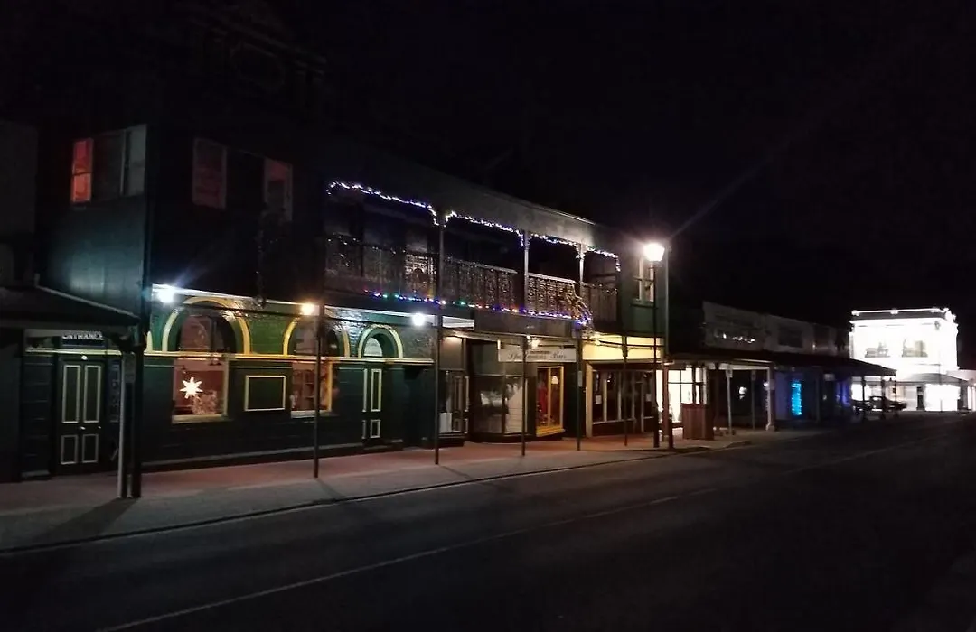 Hunters Hotel-1