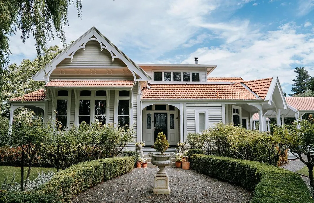 Hawthorne House-1