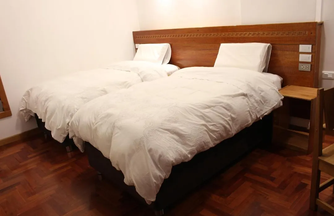 Akilpo Home-1