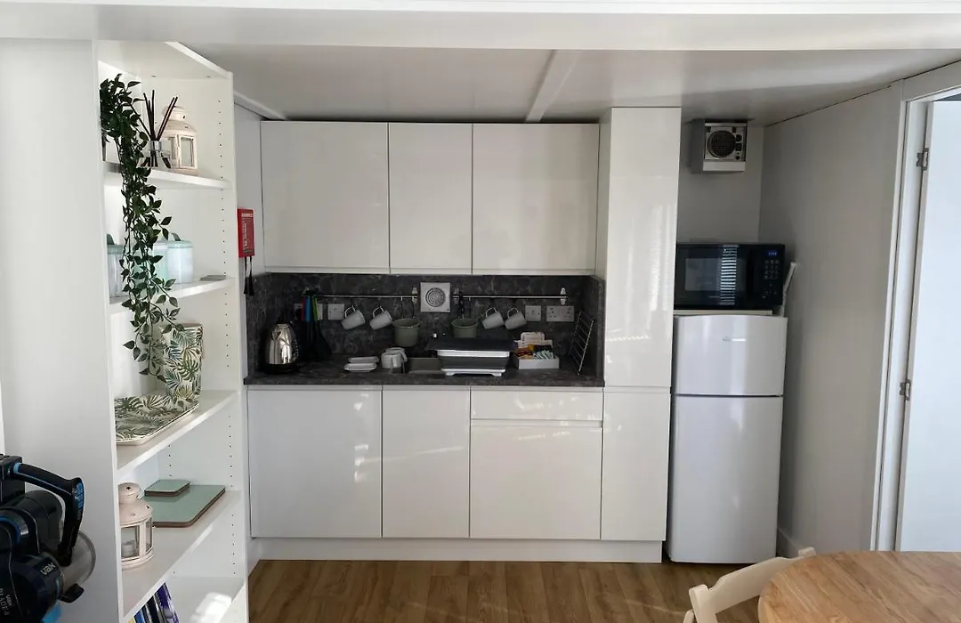 Talybont Bed And Breakfast-1
