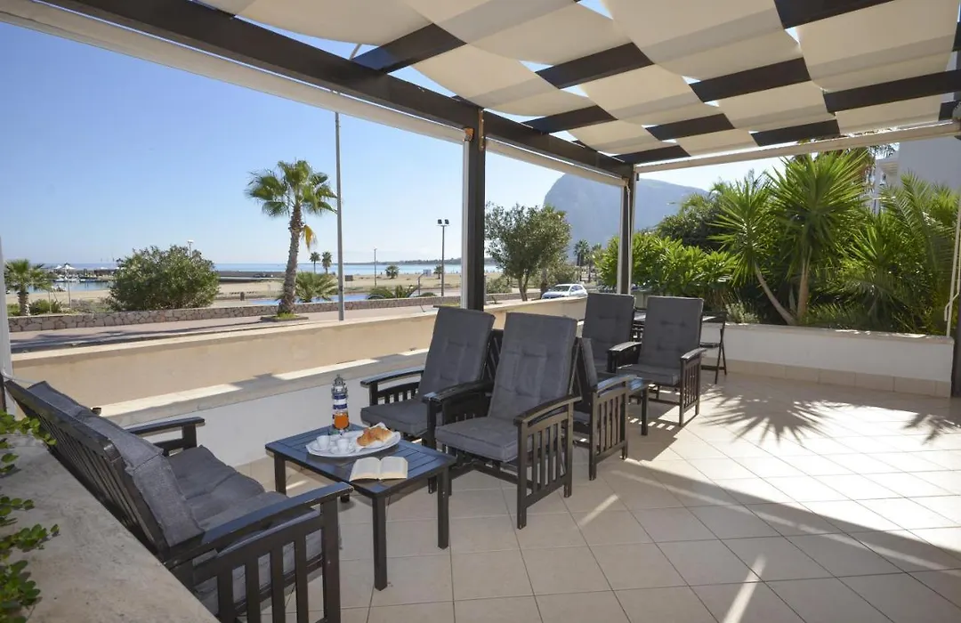 Villa Faro B&B-1