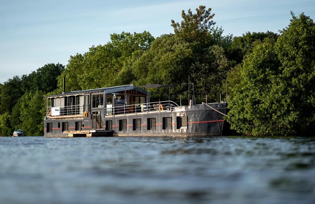 La Rivière House - Péniche Carpe Diem-1