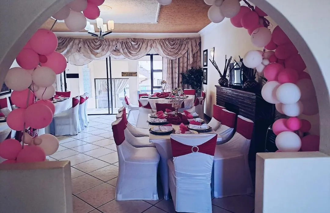 Ecotel Premier Lodge & Conference Centre-1