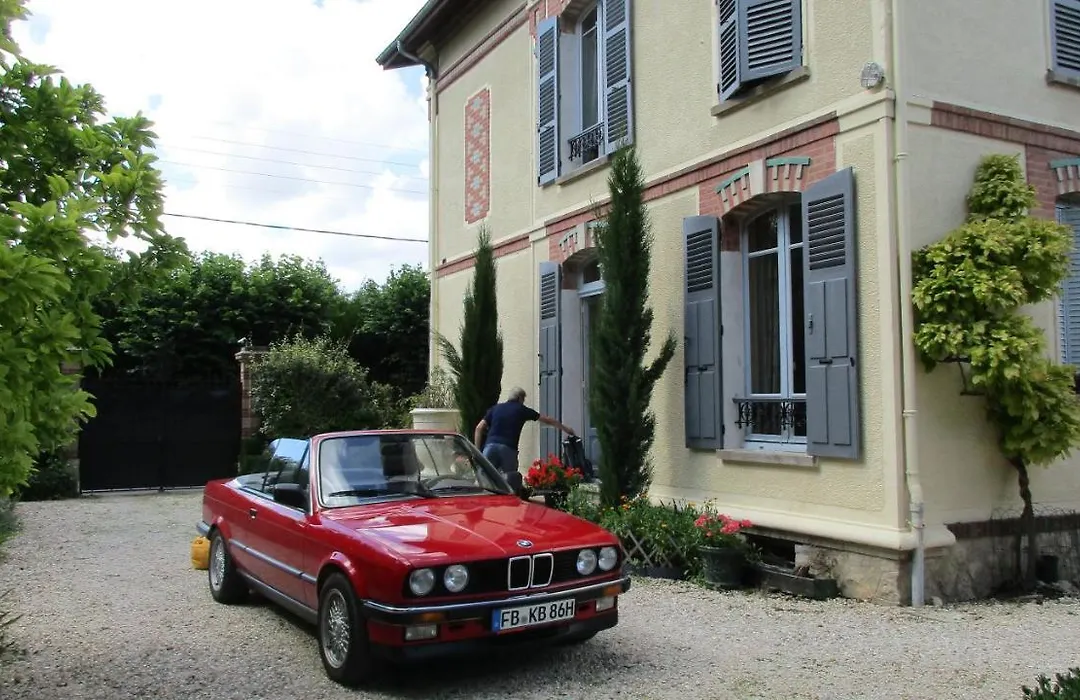 Villa Maziere Bourbon Conti-1