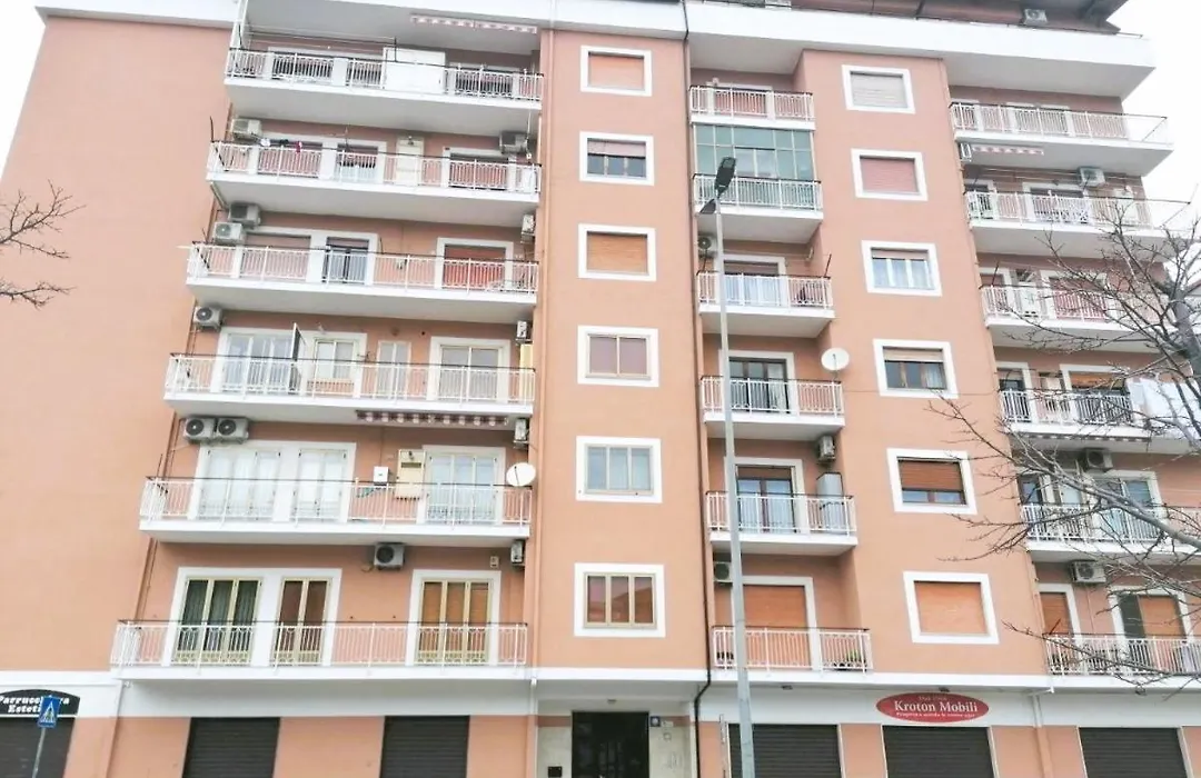 B&B Pitagora-1