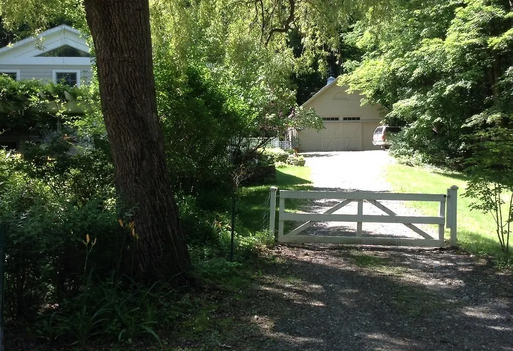Haddock Hill House-1