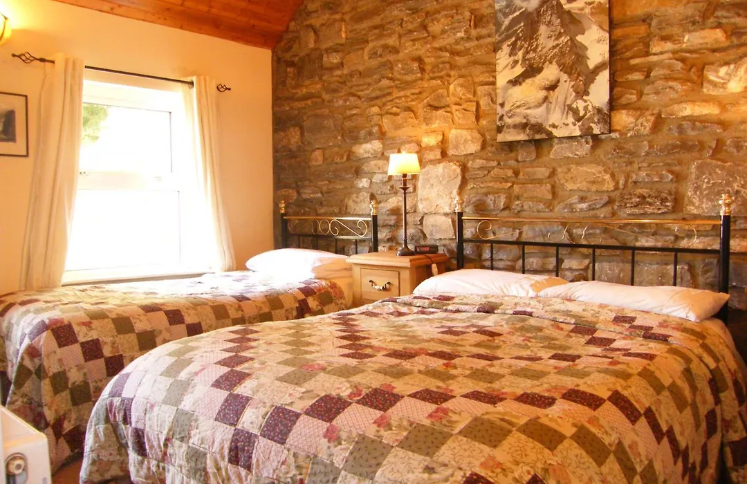 Druid Cottage-1