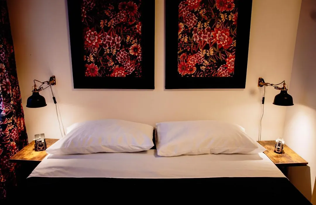 The Lovers Suite-1