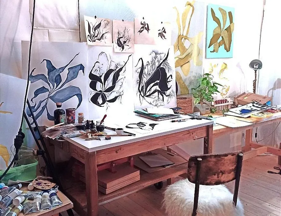 Chambre dans atelier d'artiste-1