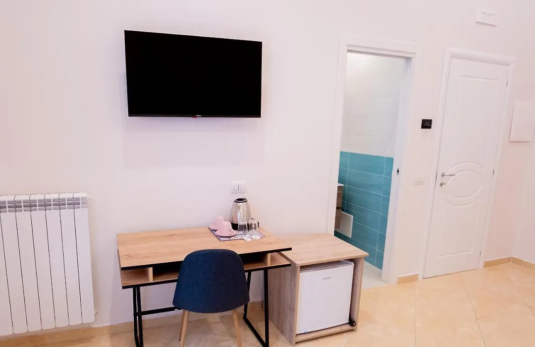 Leone Suites Toledo-1