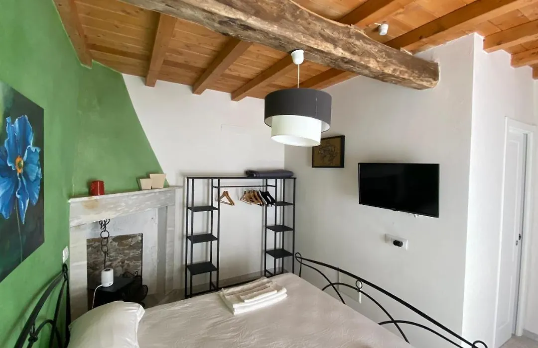 Gronda Via Vandelli Locazioni Turistiche - Private Tourist Rentals-1