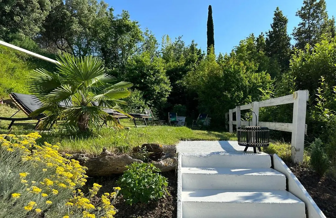 Vista Del Mar-1