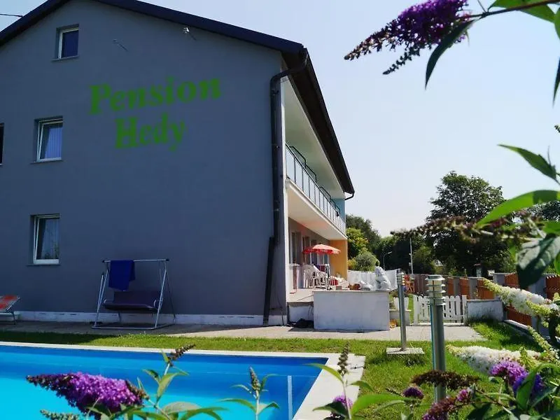 Pension Hedy-1