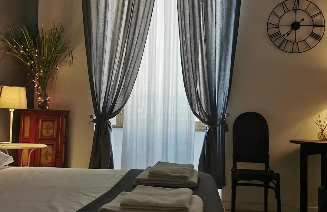 109 Suites Roma-1