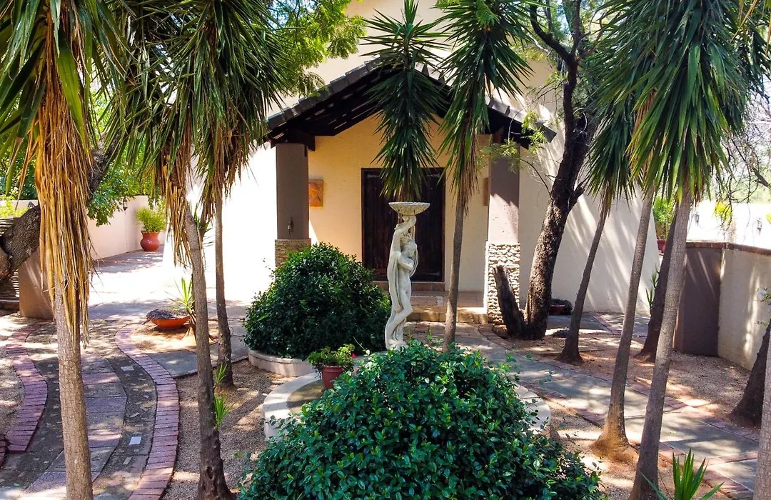 Thaba Legae Guest Lodge-1