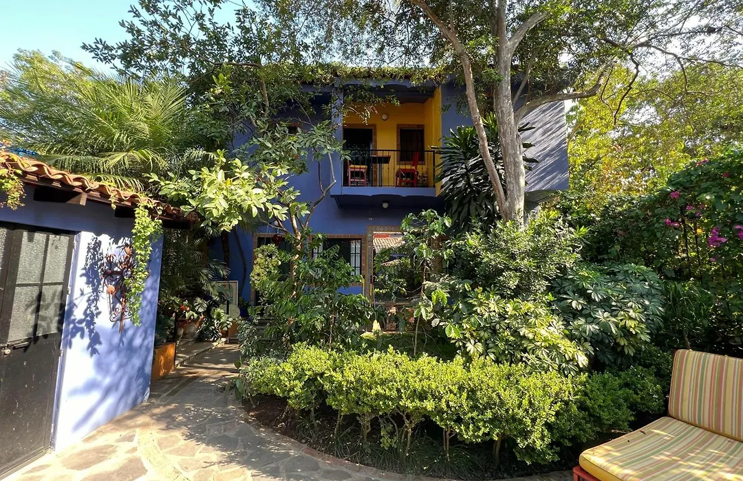 Estrellita'S Bed & Breakfast-1