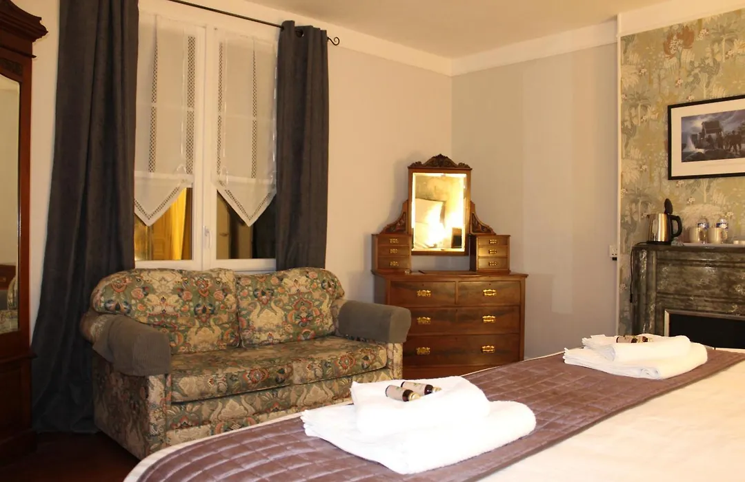Le Clos Castel-1