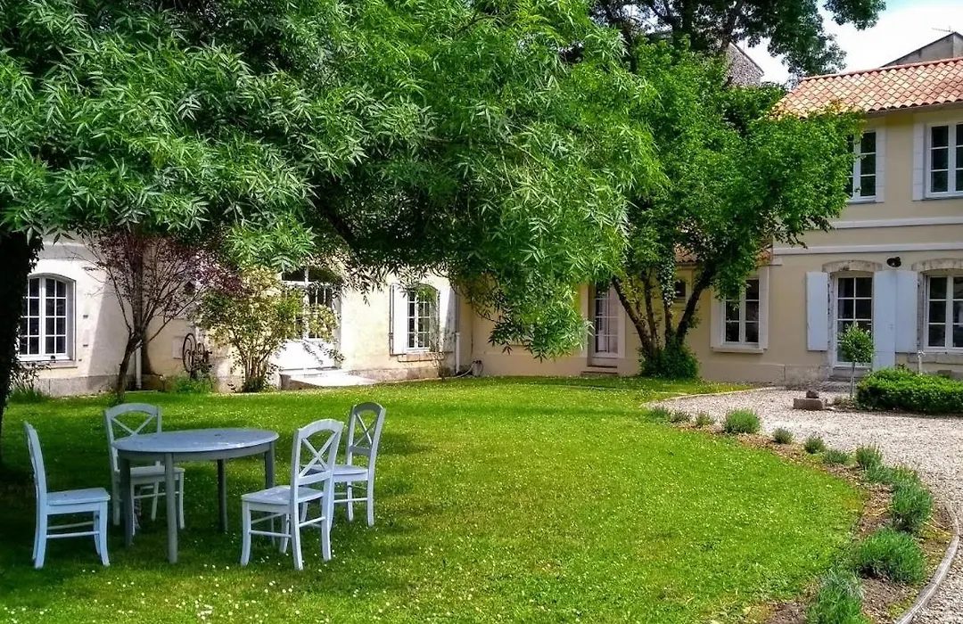 Le Domaine Des Platanes-1
