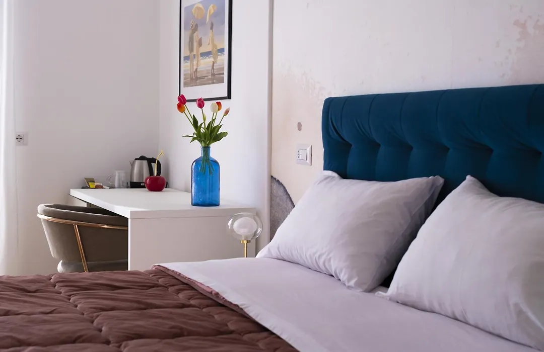 Cas' A Mare - Beachfront Luxury Suites-1