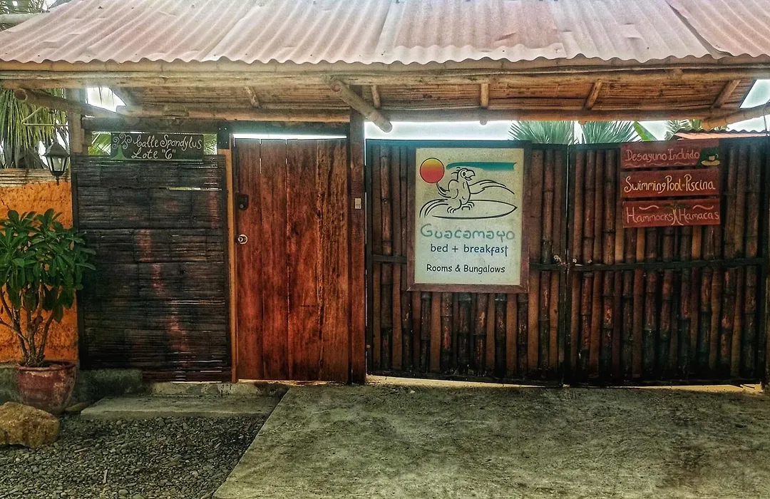 Guacamayo Rooms & Bungalows-1