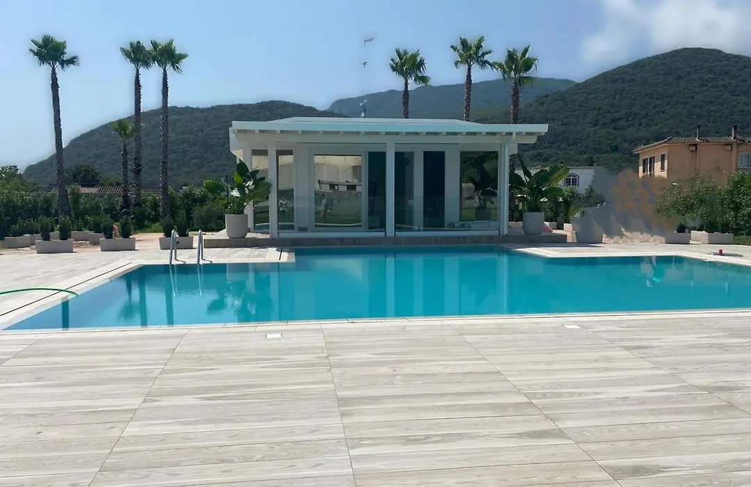 Female Resort-1