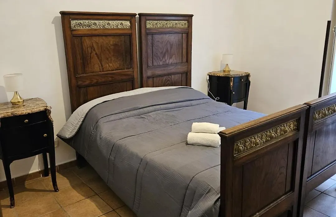 B&B Ambra-1