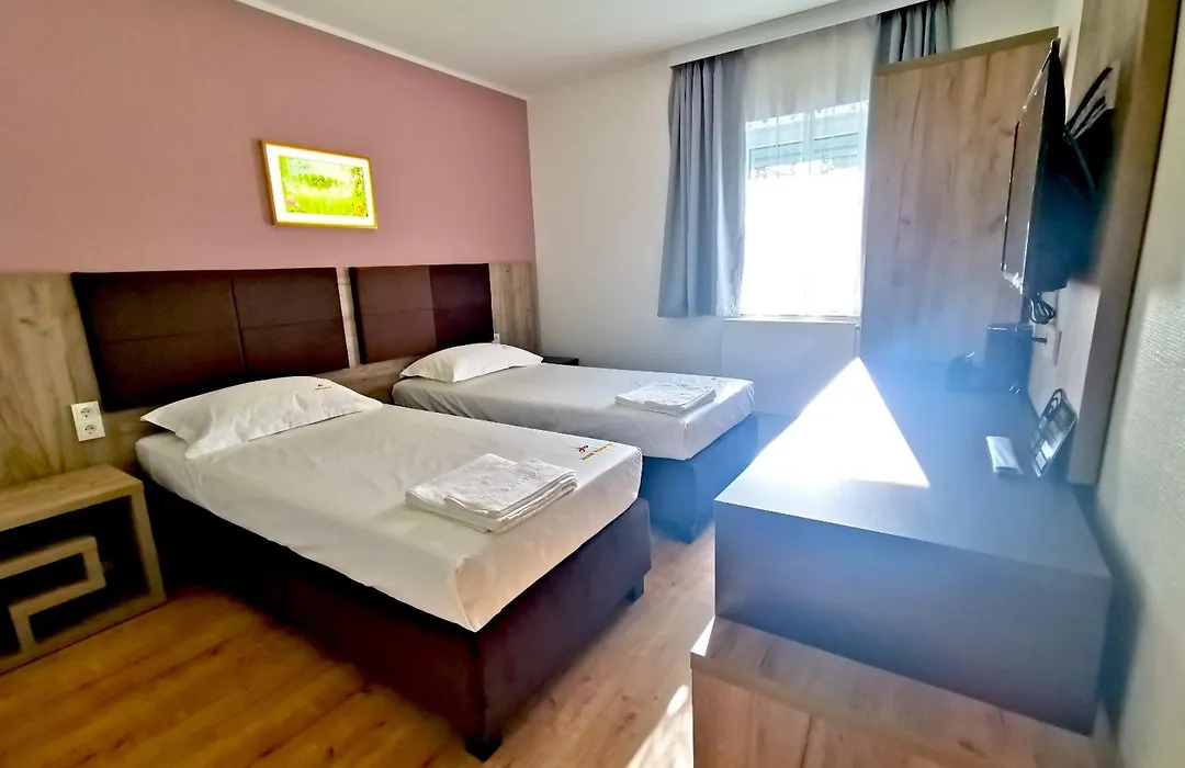 Home Inn Hotel-1