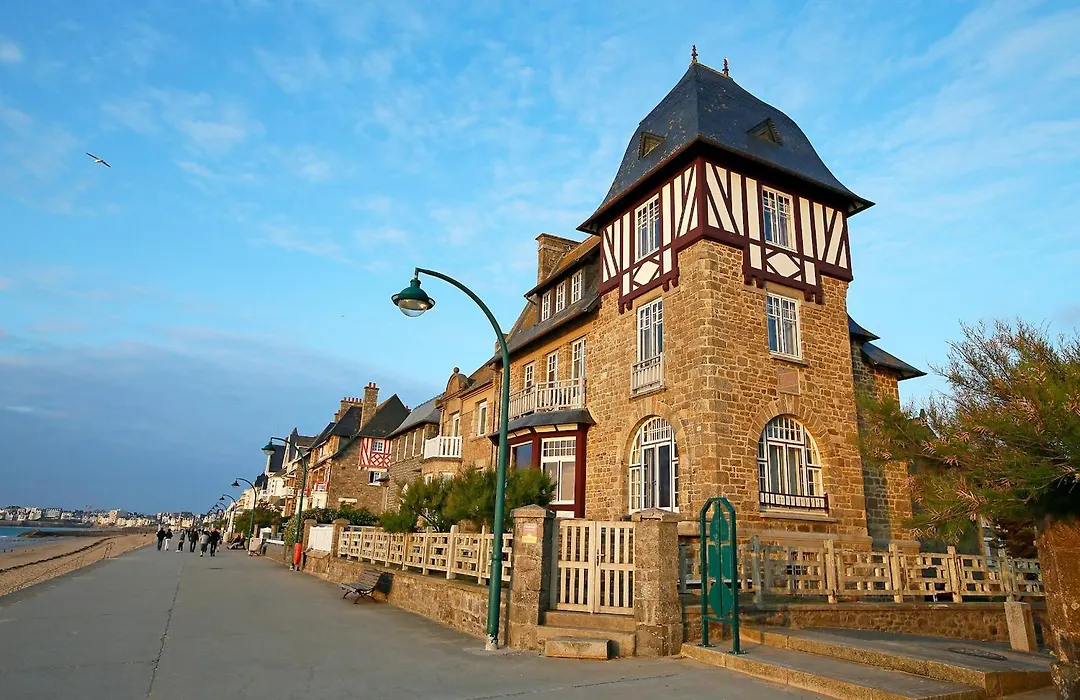 Villa Ellerslie-1