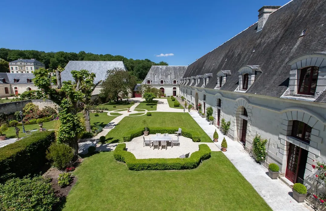 Le Clos Chavigny-1