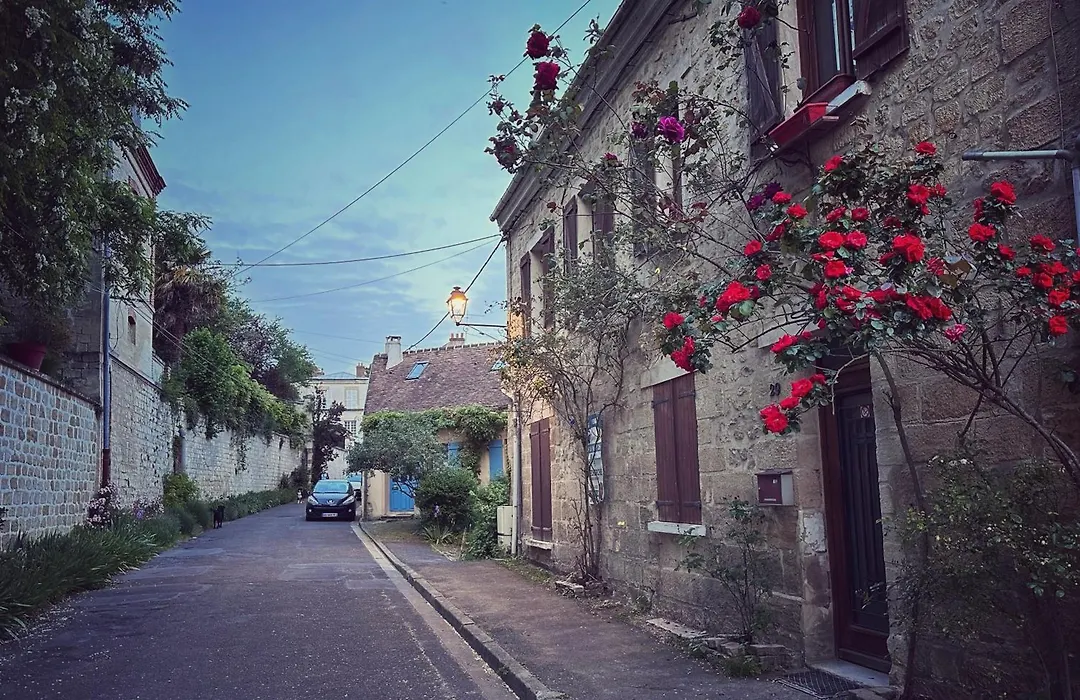 Les Persiennes-1