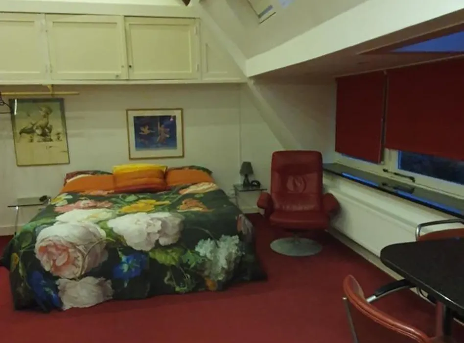 Xaviera'S Bed And Breakfast-1
