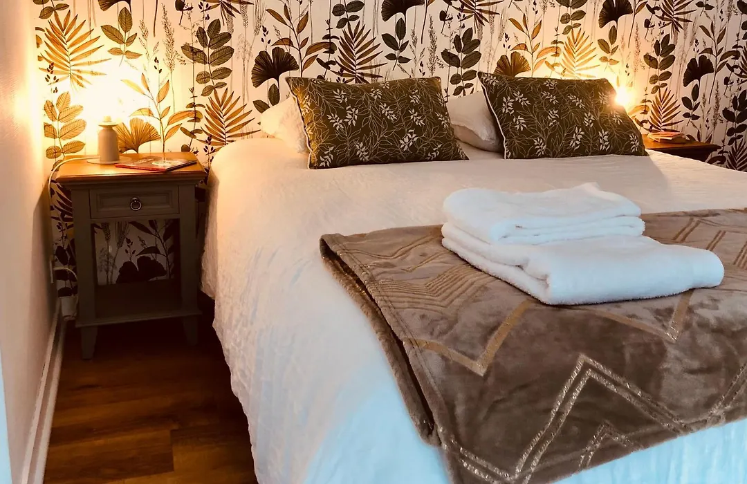 L’AMANTINE Chambres d’hôtes et gîte-1