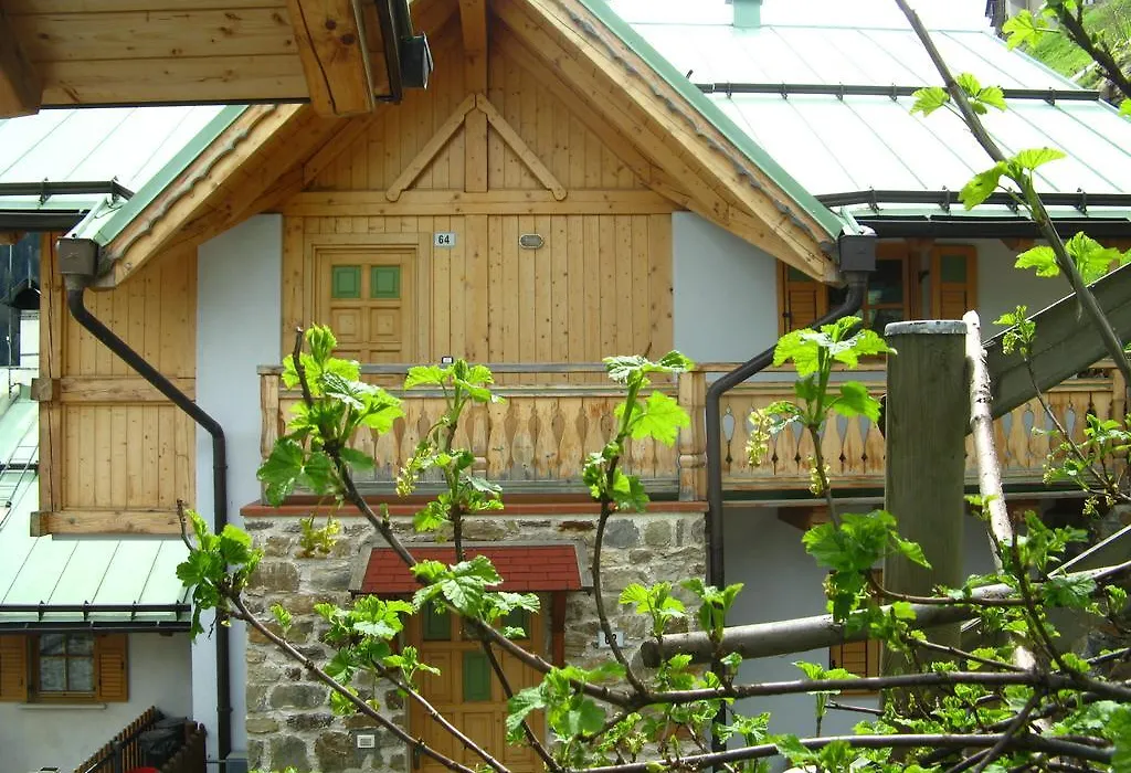 B&B Mary-1