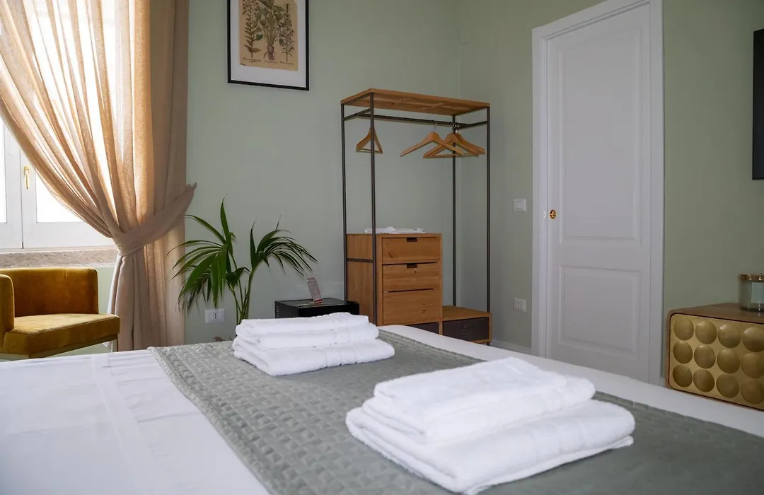 Palazzo Murat Luxury Rooms-1