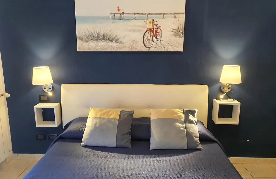Guest House Brezza Marina-1