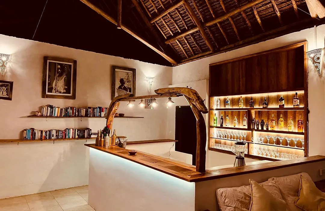White Dream Lodge & Restaurant, Beach Front, Ocean View-1