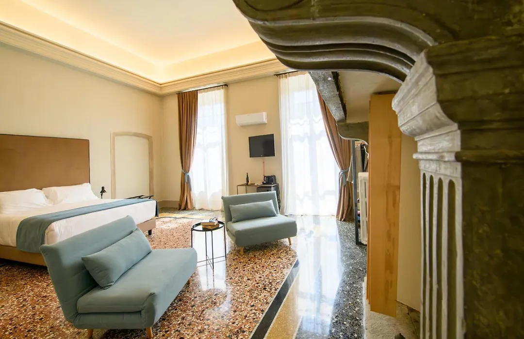 Palazzo Sertorio Suites-1