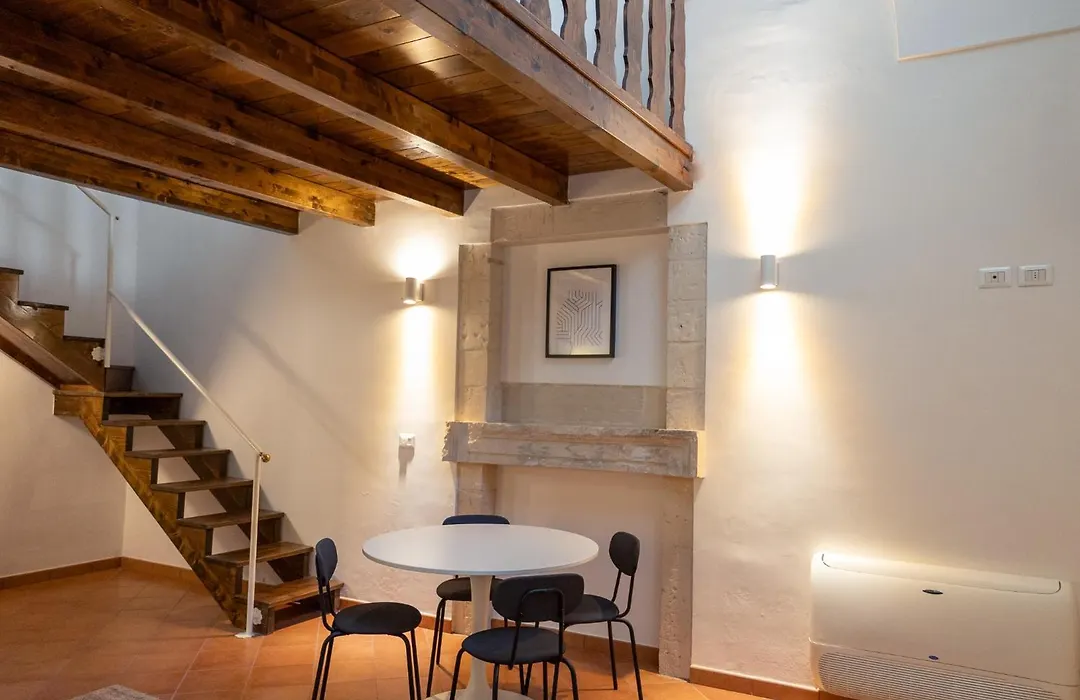 Palazzo della Contessa - Suites&Breakfast-1