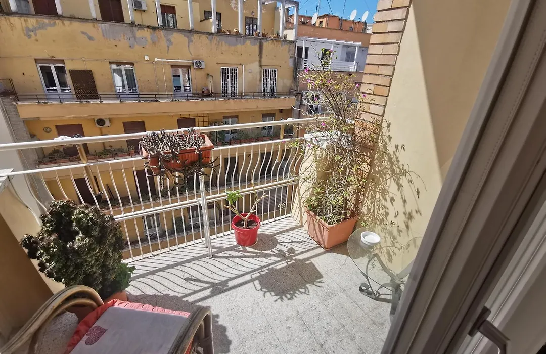 La Finestra Sul Mondo Guest House-1