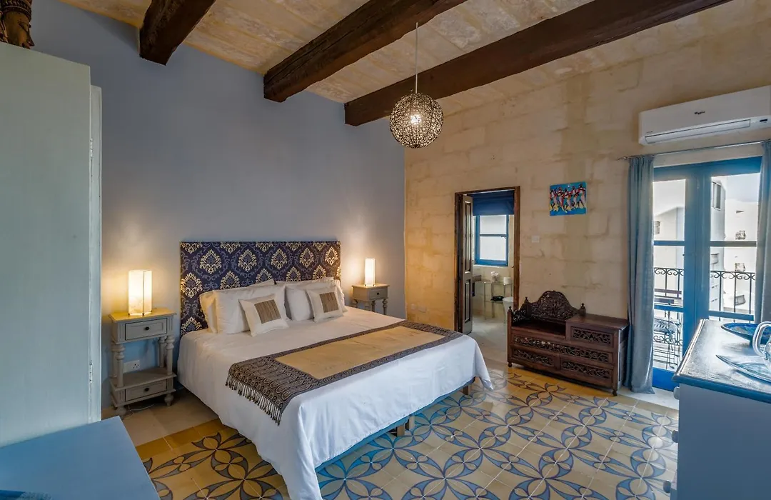 The Stonehouse-1