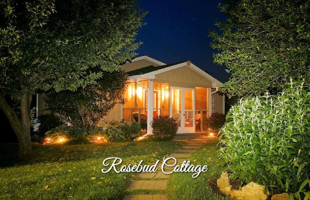 Piney Hill Cottages-1