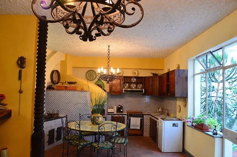 B&B Aria Dell' Etna-1