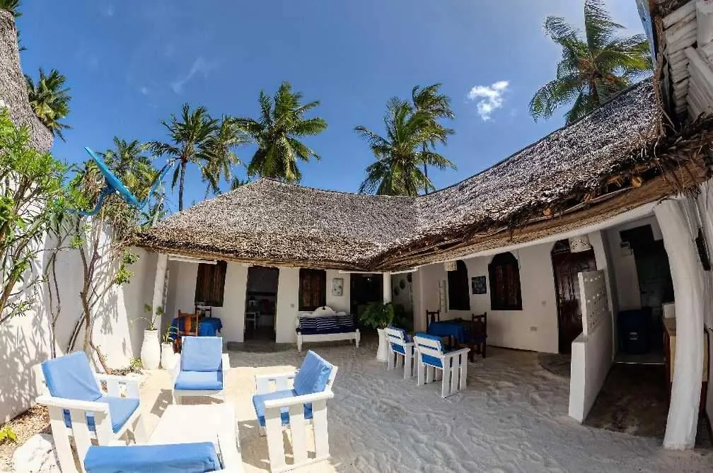 Peter Pan Beach Lodge-1