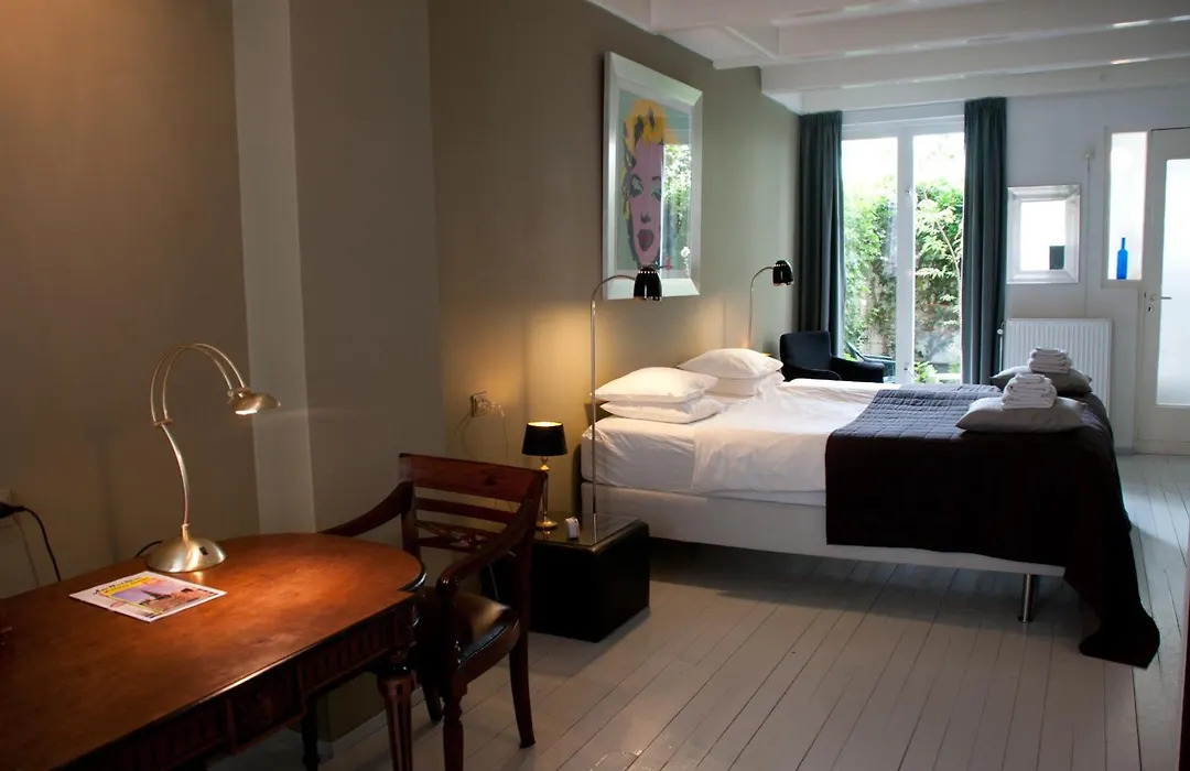 Bed & Breakfast Westviolet-1