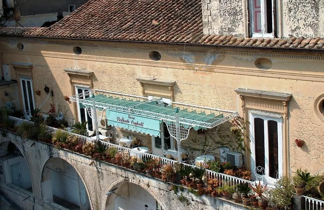 Casa Raffaele Conforti-1