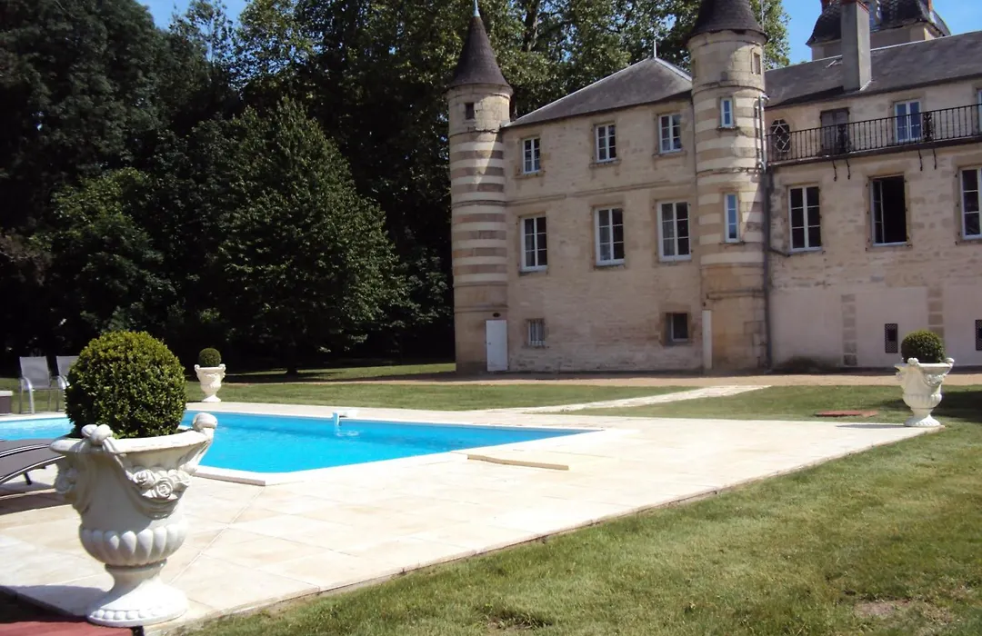 Chateau Du Four De Vaux-1