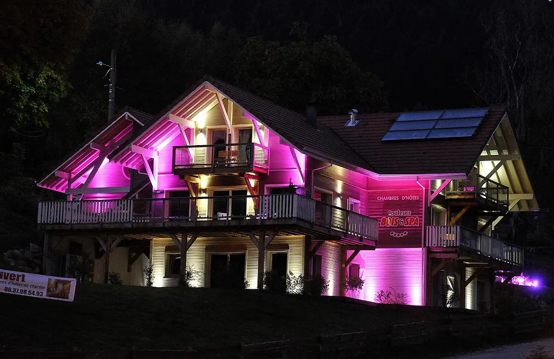 Chambres d'hôtes Couleurs Bois&Spa-1