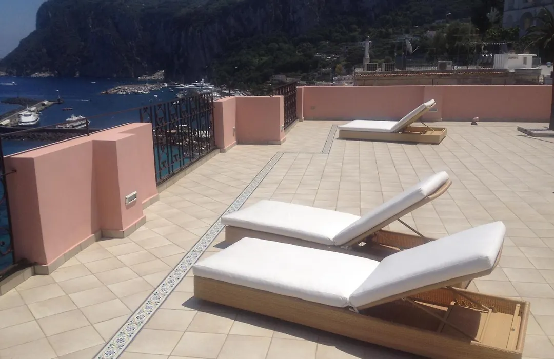 Capri Inn-1
