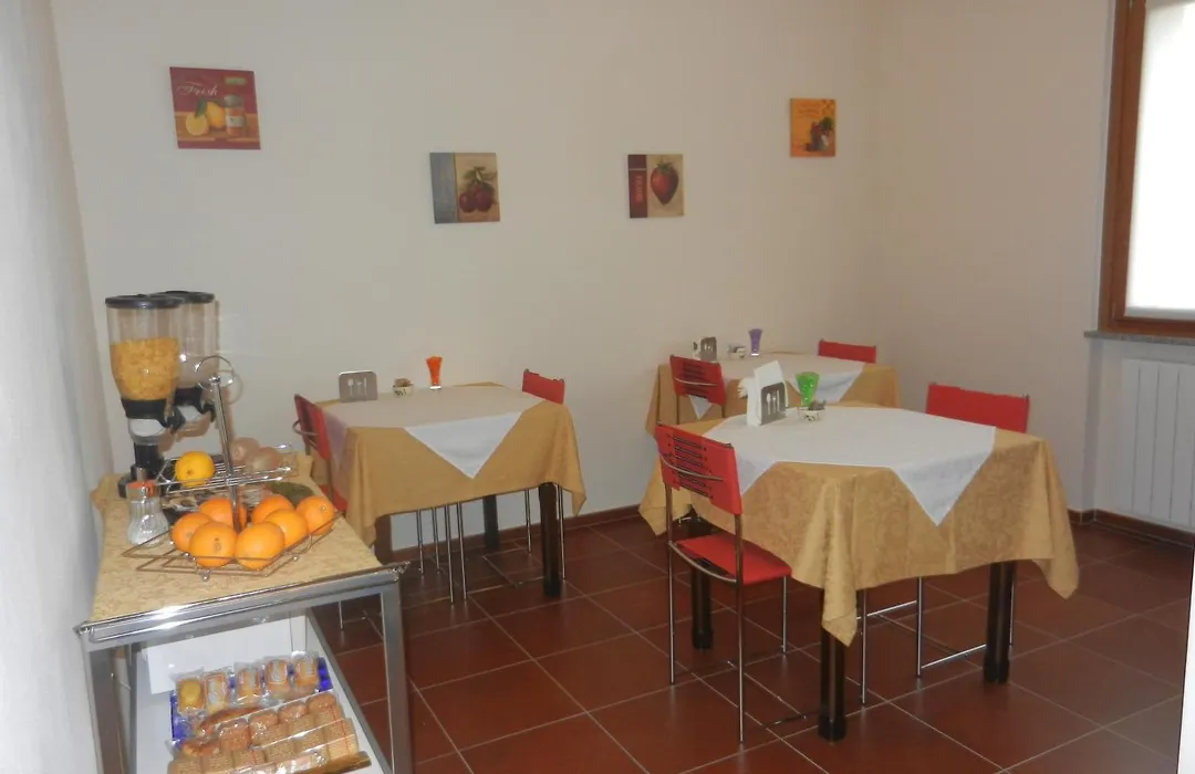 B&B Ad Hoc-1