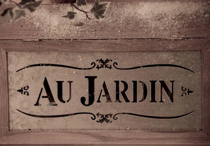 Chambres "Au Jardin"-1
